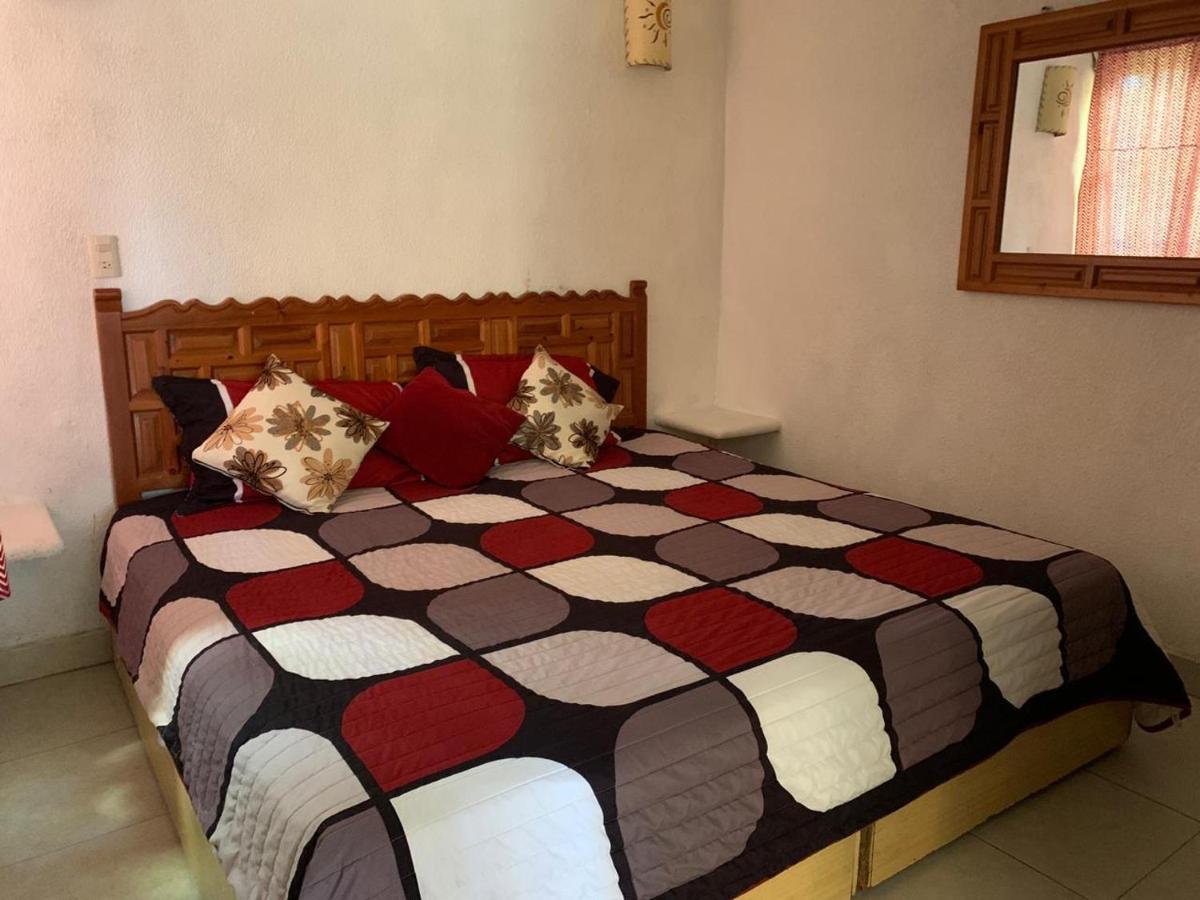טלייקפאן Hotel El Mirador Y Jardin מראה חיצוני תמונה