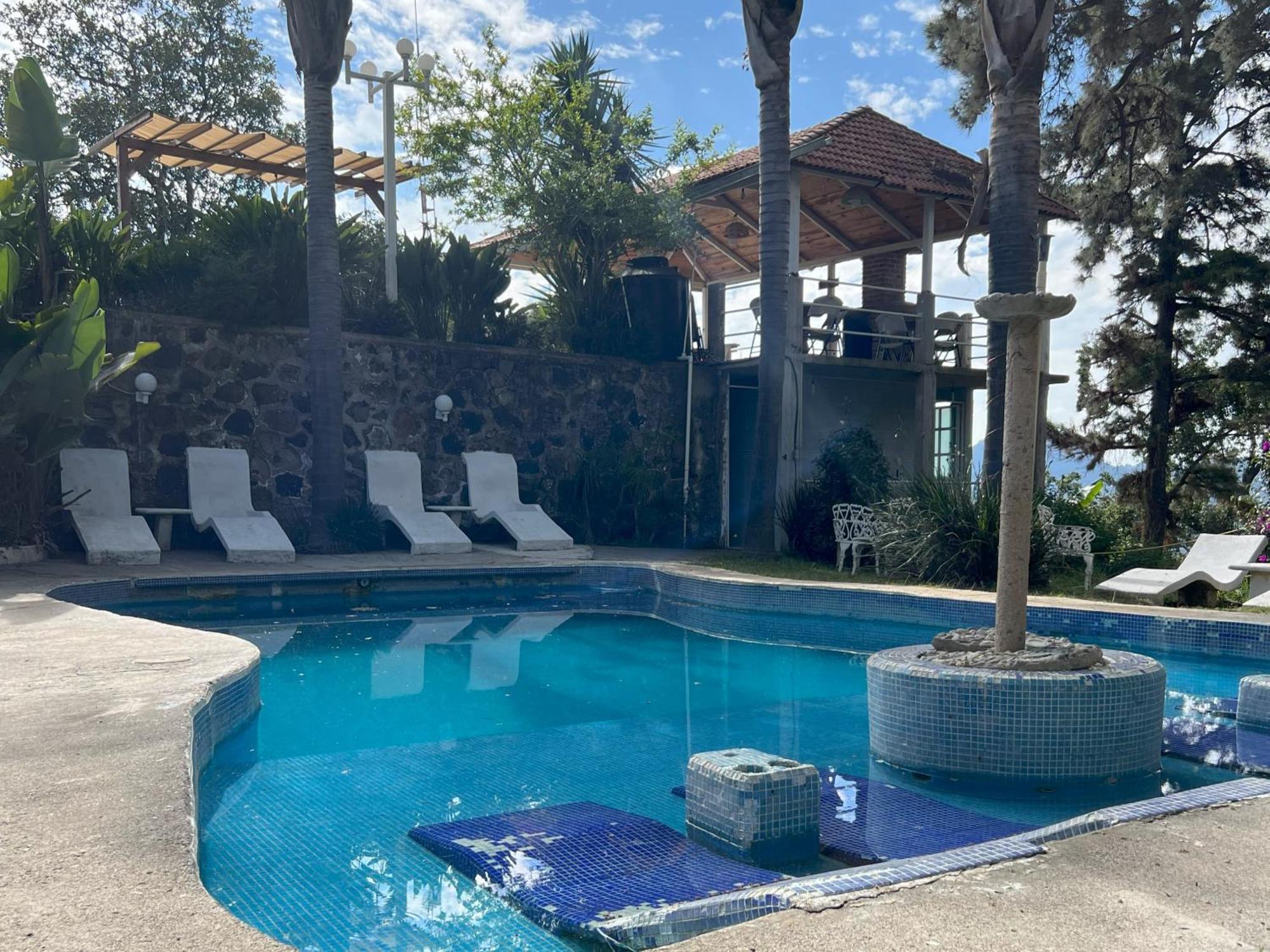 טלייקפאן Hotel El Mirador Y Jardin מראה חיצוני תמונה