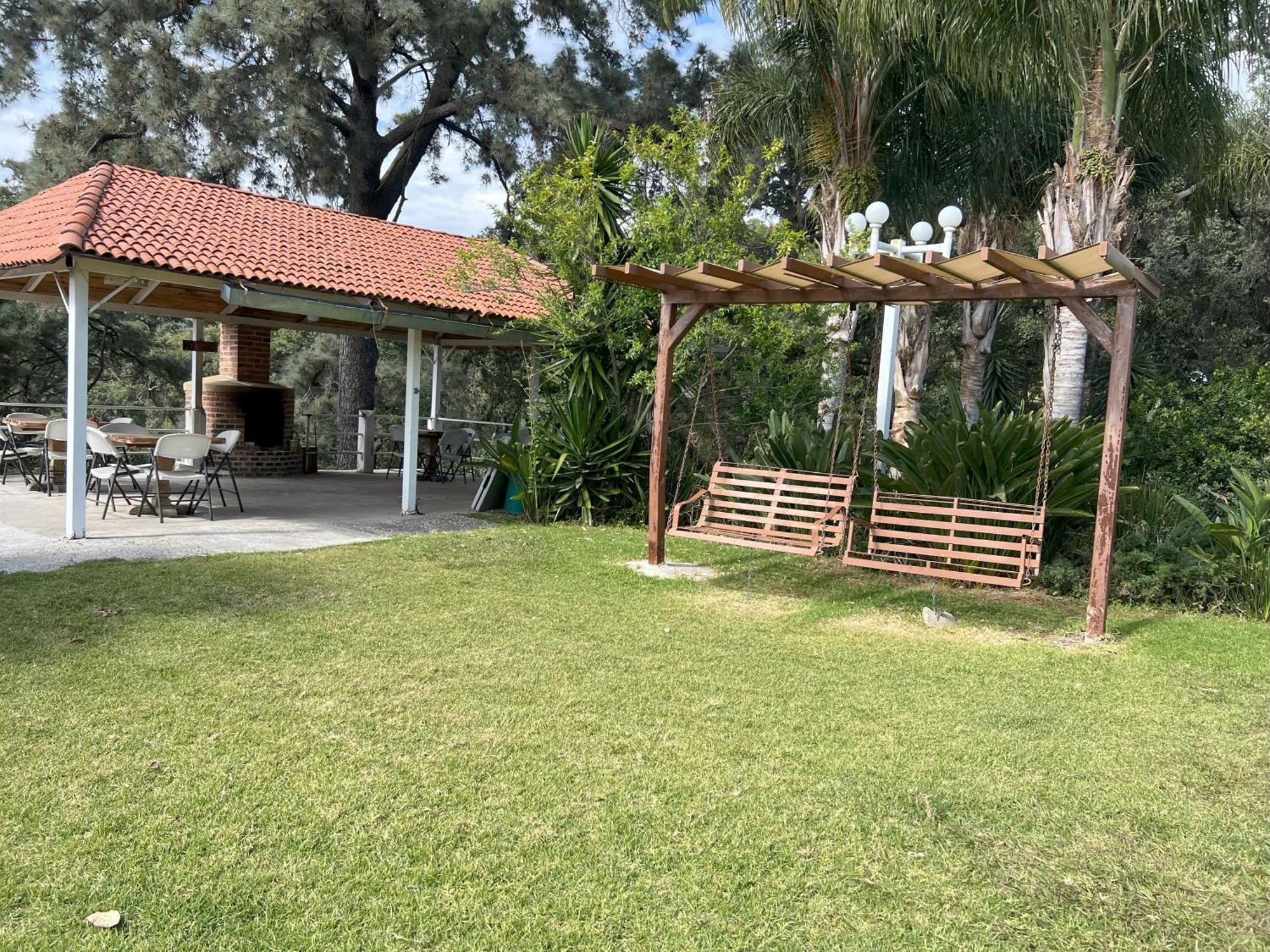 טלייקפאן Hotel El Mirador Y Jardin מראה חיצוני תמונה