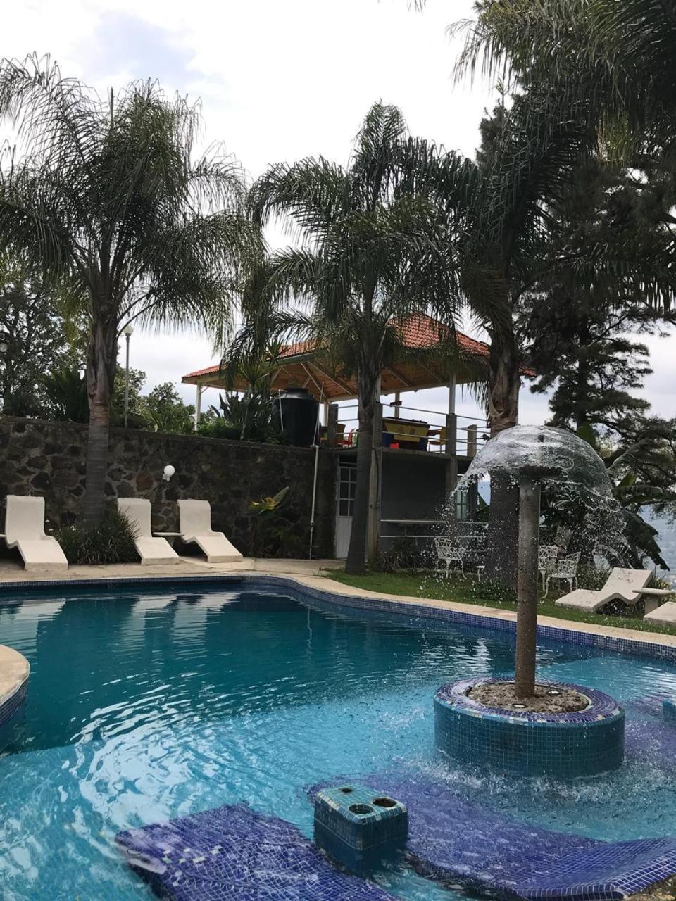 טלייקפאן Hotel El Mirador Y Jardin מראה חיצוני תמונה